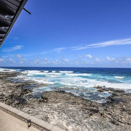 Sweet La Ola * La Santa